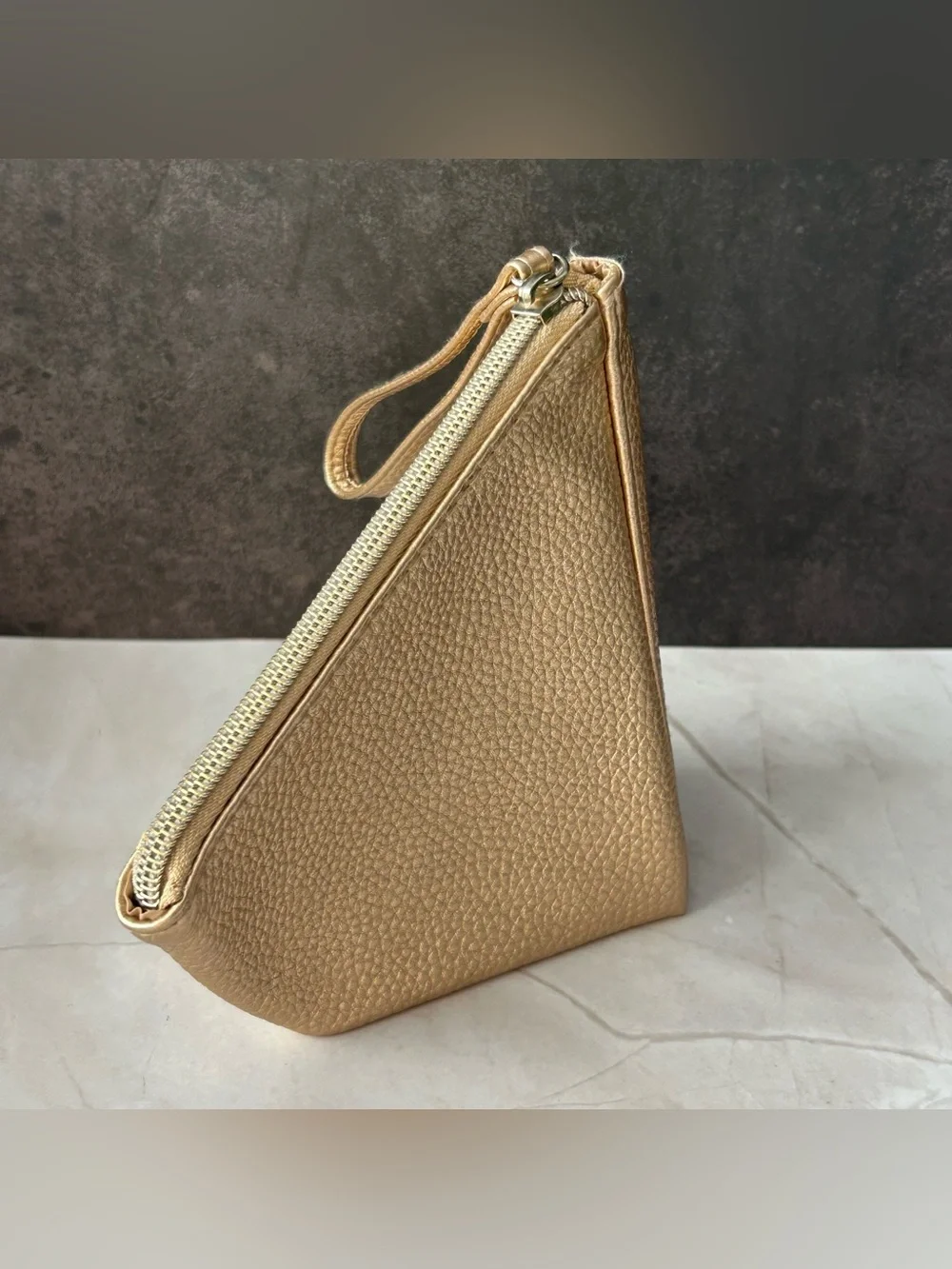 laura mercier Metallic Gold Wristlet Cosmetic Pouch